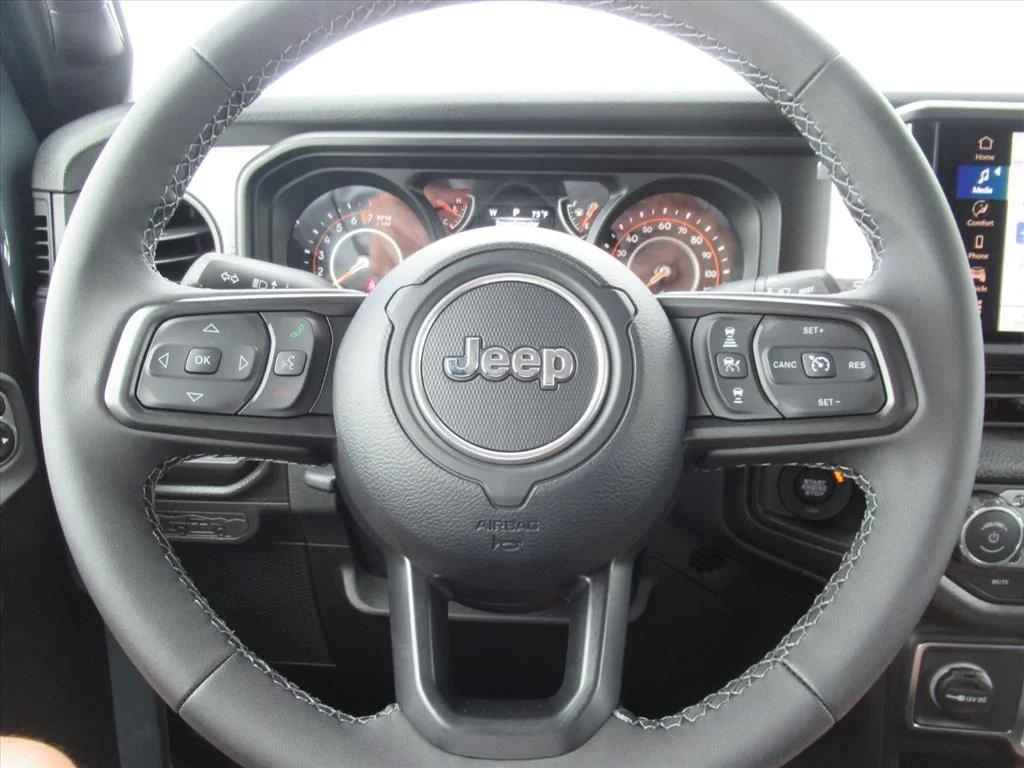 New 2026 Anvil Clear-Coat Exterior Paint Jeep Sport S image 20