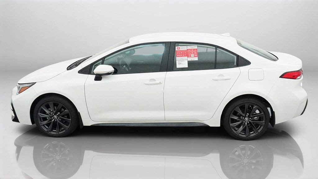 New 2026 Ice Cap Toyota SE image 2