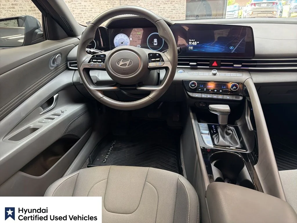 Certified Used 2025 Ecotronic Gray Hyundai SEL Convenience image 18