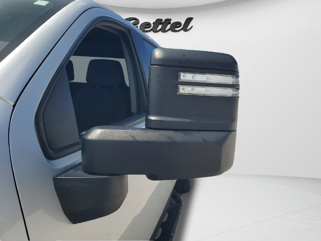 Used 2021 SILVER ICE METALLIC Chevrolet Custom image 11