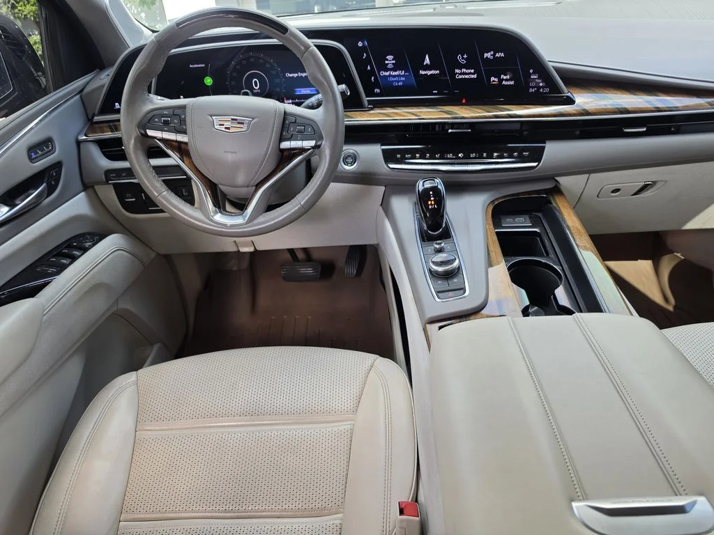 Used 2023 Black Cadillac Sport Platinum image 15