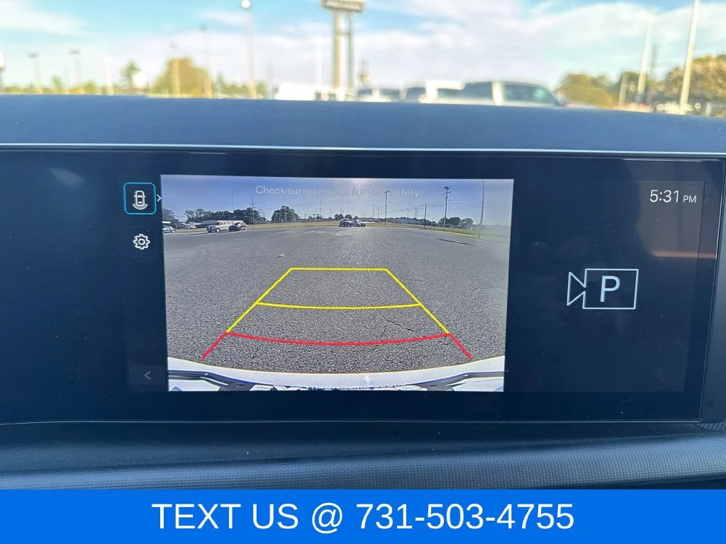 Used 2025 White Hyundai SEL image 20