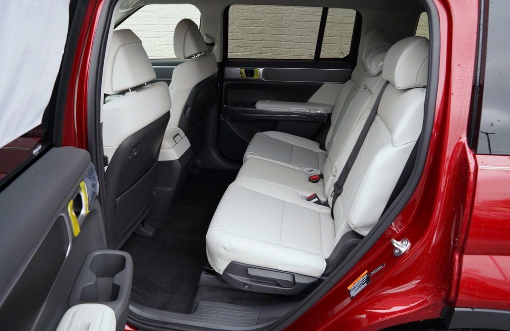 2025 Hyundai Santa Fe SEL - Photo 23