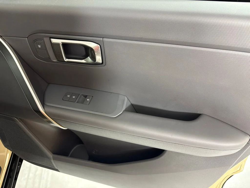New 2027 Terrain Brown Kia X-Line S image 13