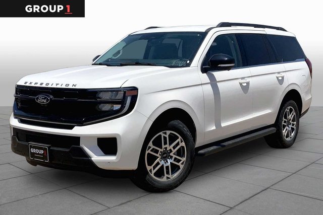 New 2026 Ford Expedition Active 4X4 Regular