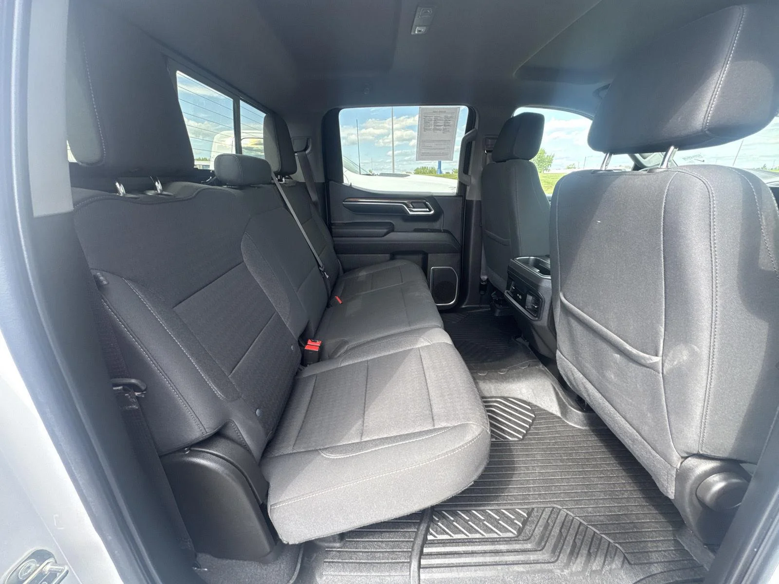 Used 2023 Summit White Chevrolet LT image 14