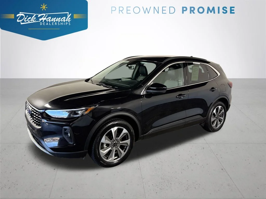 2025 Ford Escape Platinum AWD's photo