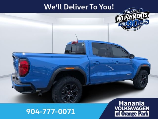 Used 2025 Blue GMC Elevation image 3
