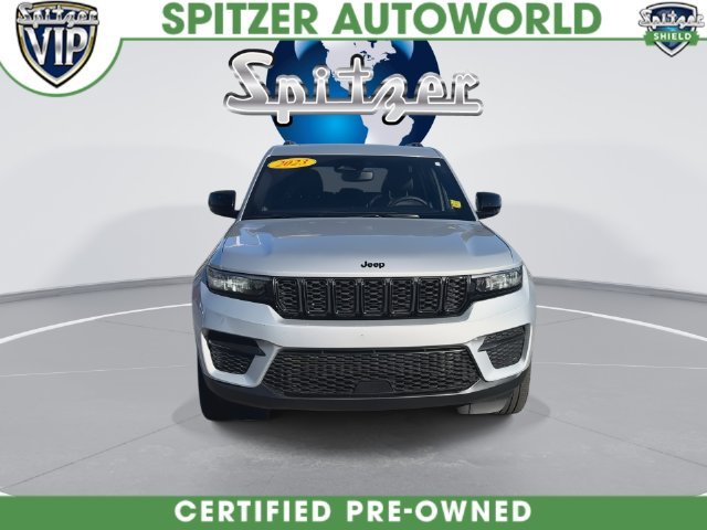 Certified Used 2023 Silver Jeep Altitude X image 6