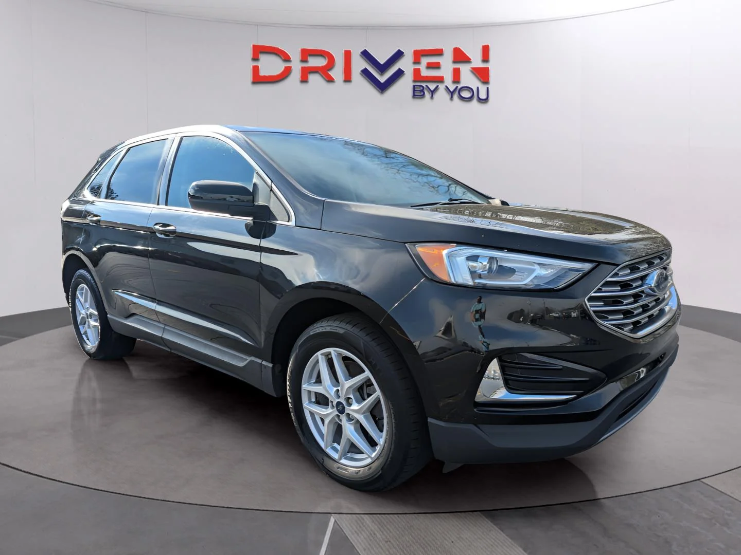 Used 2022 Agate Black Ford SEL image 7