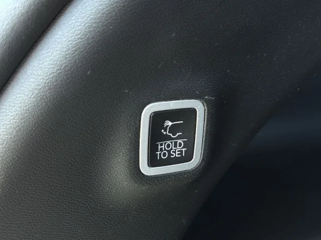 Used 2024 Red Jeep Launch Edition image 40