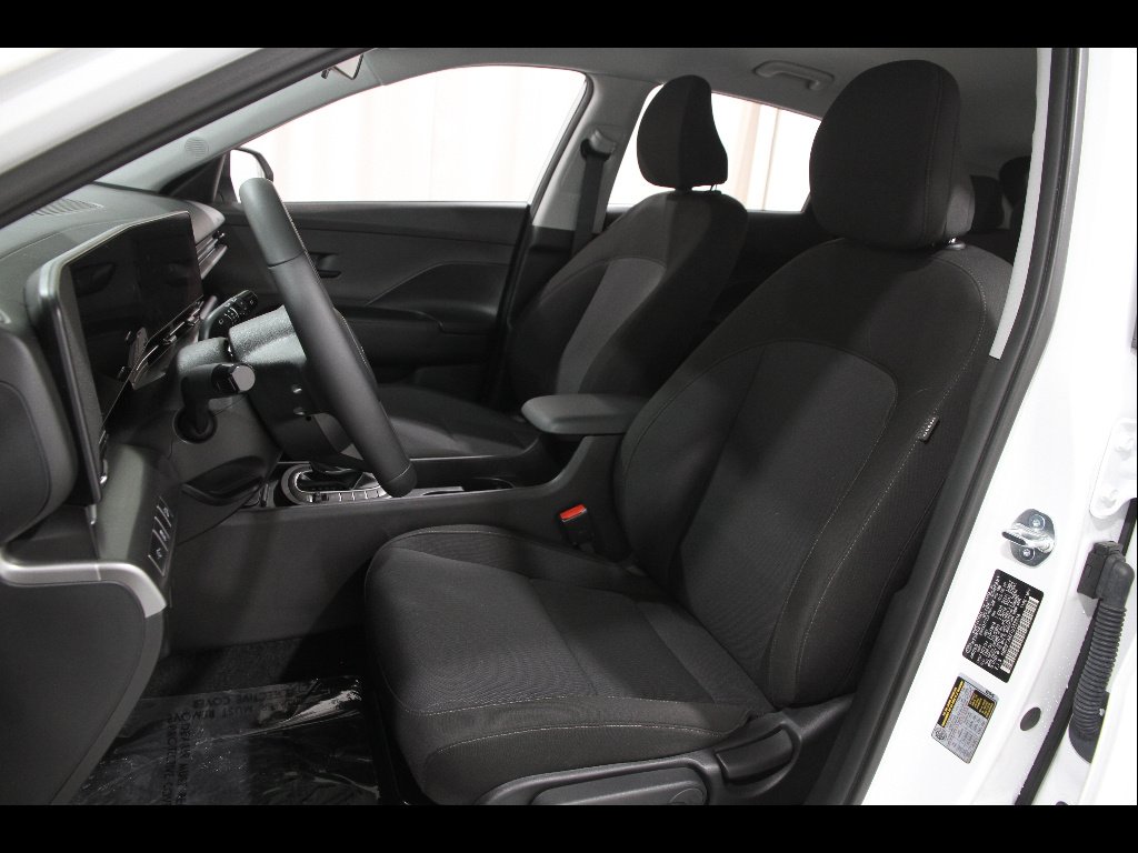 Used 2026 Atlas White Hyundai SEL Sport image 5