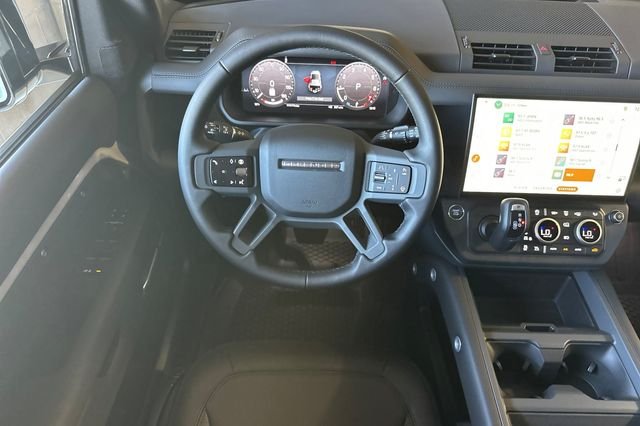 New 2026 Borasco Grey Land Rover X-Dynamic SE image 13