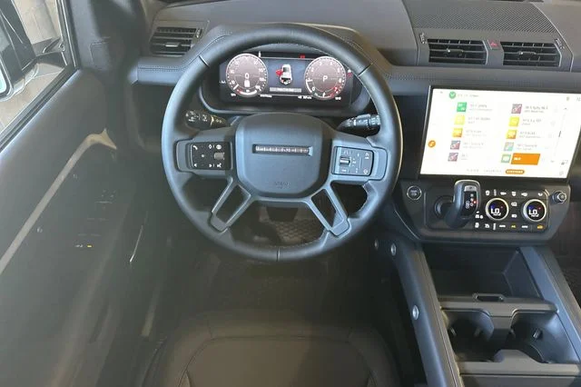 New 2026 Borasco Grey Land Rover X-Dynamic SE image 13