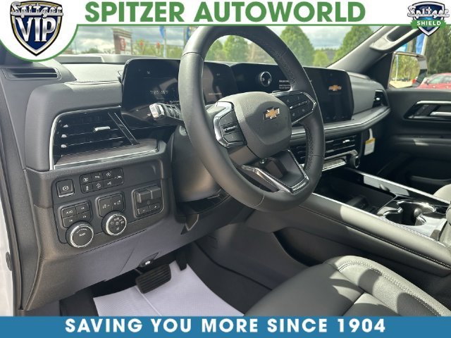 2026 Chevrolet Suburban LT - Photo 12