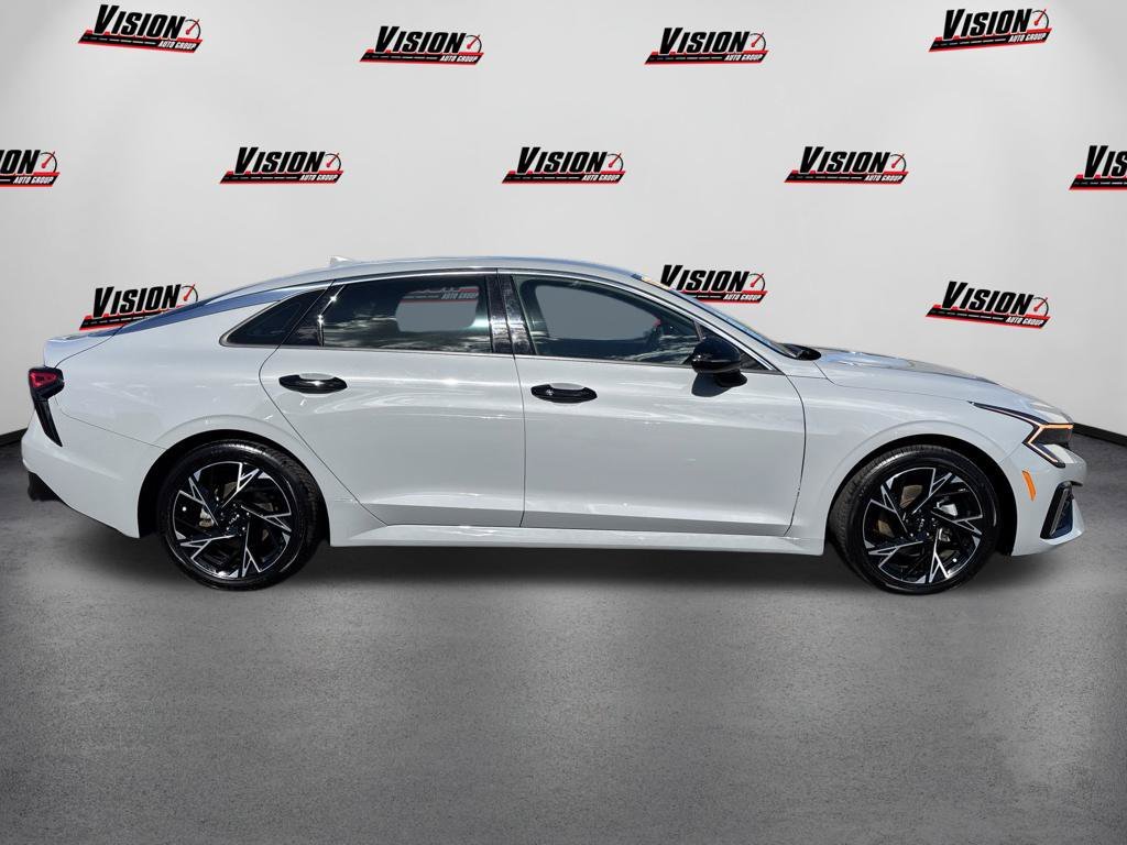 Used 2025 Gray Kia GT-Line image 4