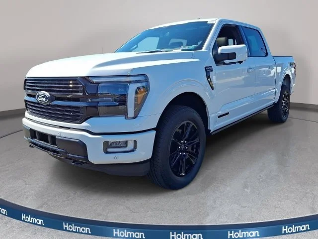 New 2026 Star White Metallic Tri-Coat Ford Platinum image 1