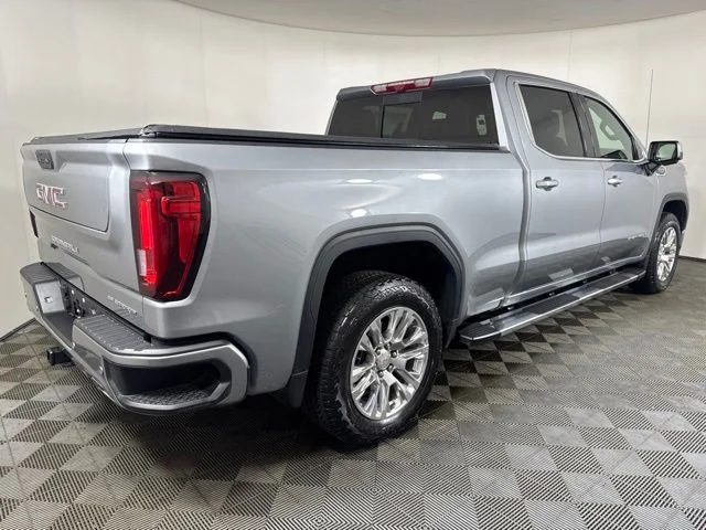 Used 2025 Sterling GMC Denali image 3