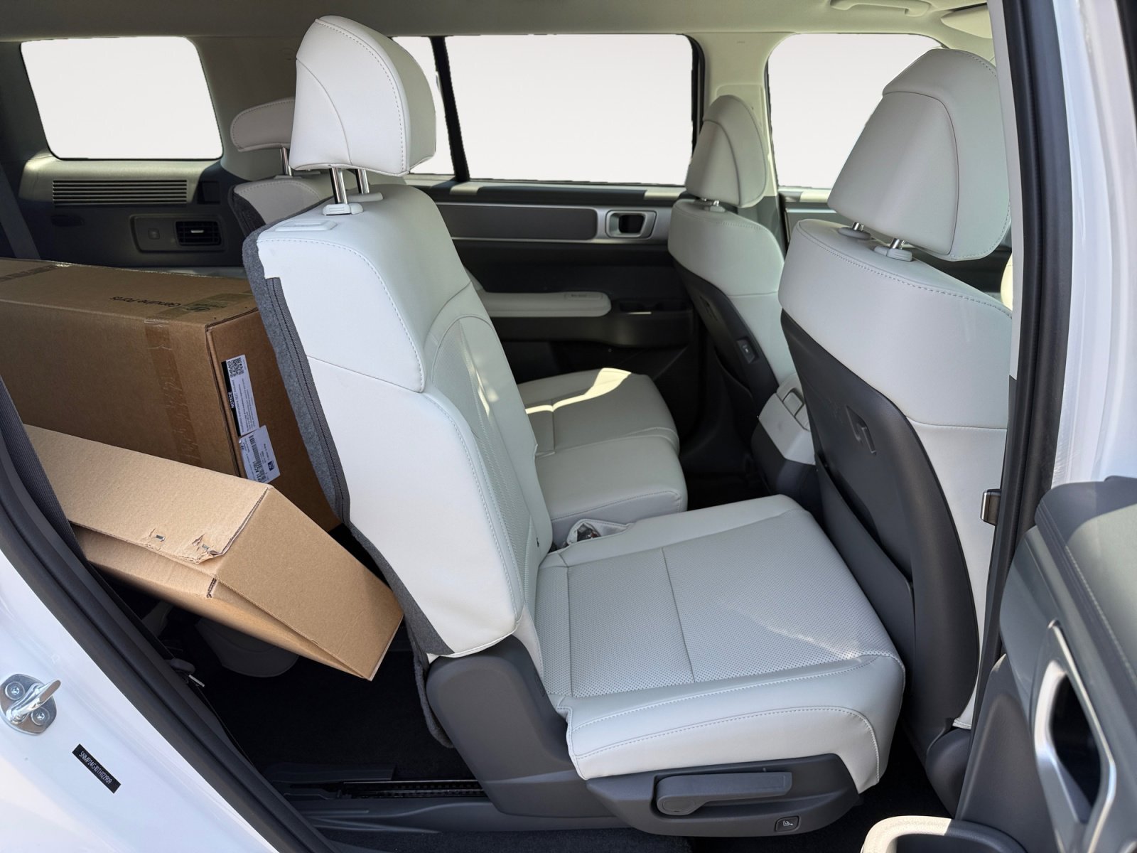 New 2026 Serenity White Hyundai SEL image 18
