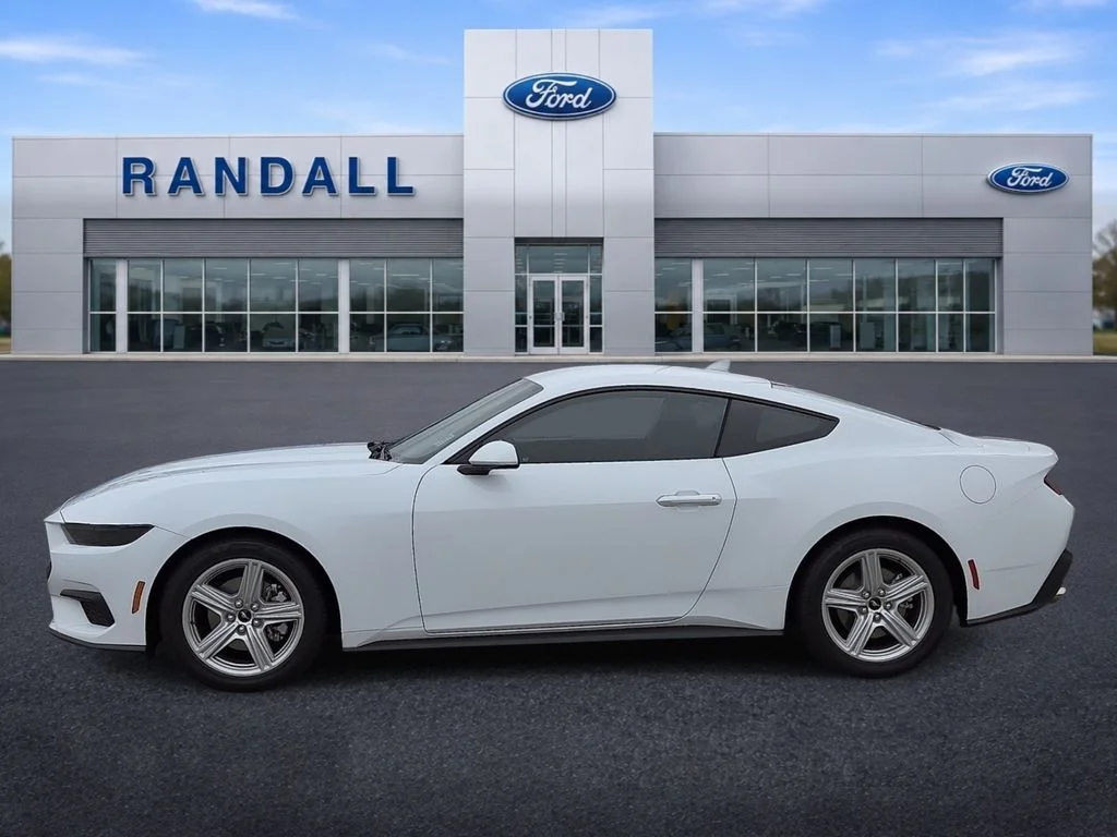 New 2026 Oxford White Ford EcoBoost® Fastback image 3