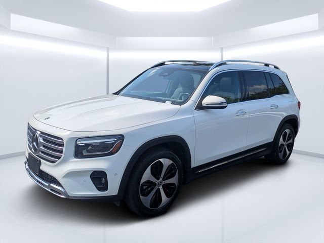 Used 2025 White Mercedes-Benz GLB 250 image 7