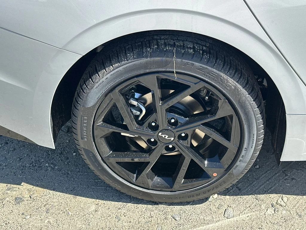 New 2026 White Kia GT-Line image 17
