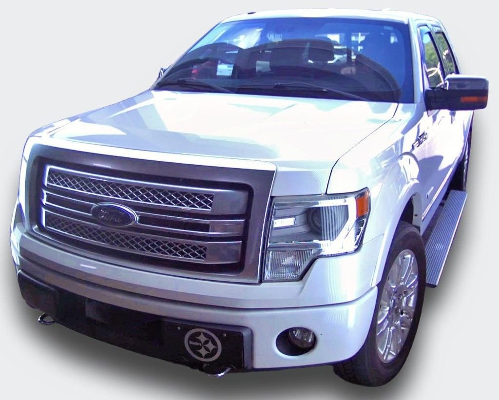Used 2013 White Ford Platinum image 25