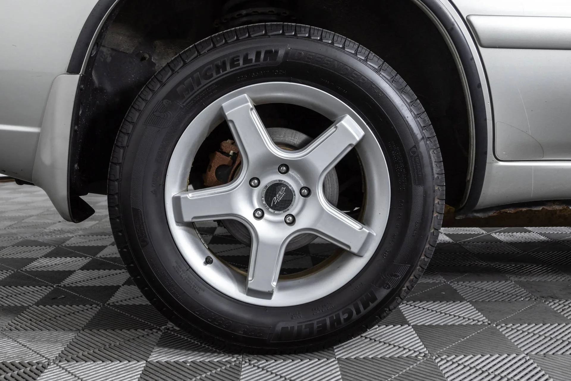 Used 2006  Toyota NA image 40