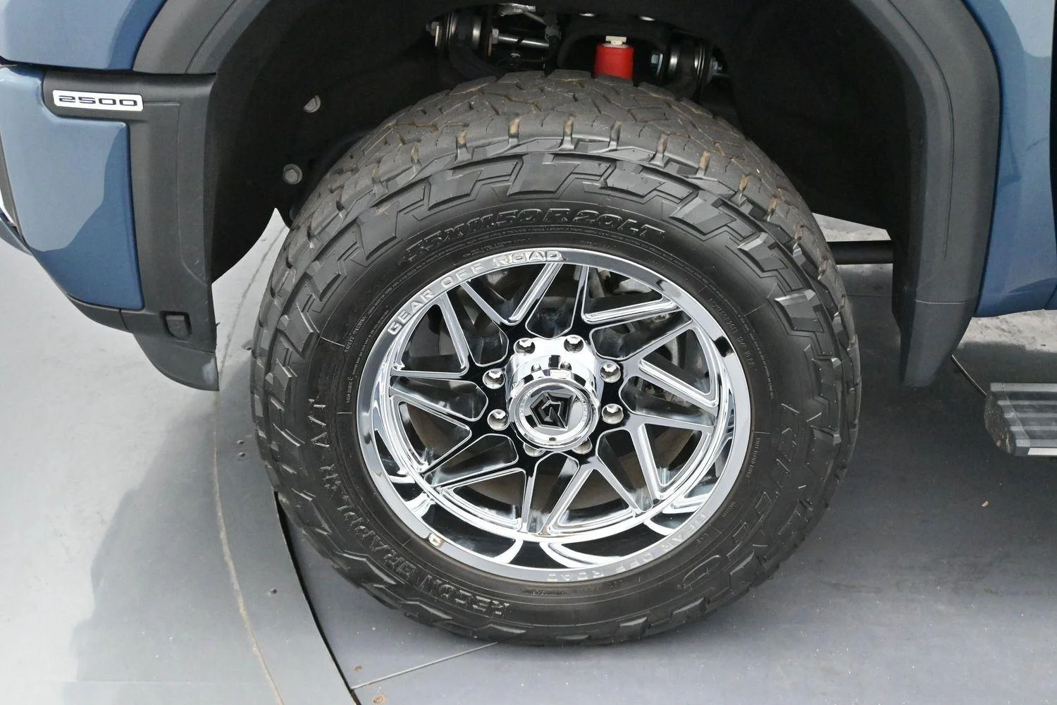Used 2024 Downpour Metallic GMC Denali image 34