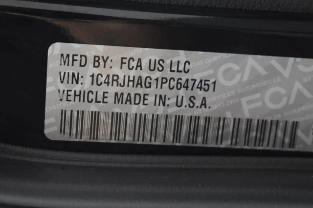 2023 Jeep Grand Cherokee Altitude - Photo 38