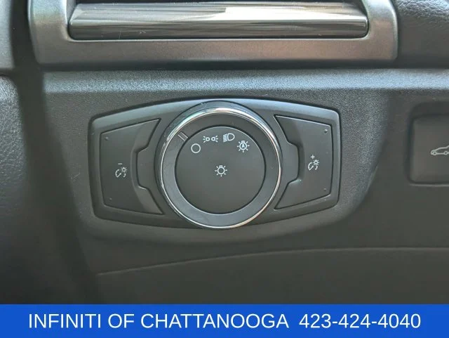 Used 2019 Silver Ford SEL image 28