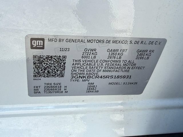 Used 2024 Summit White Chevrolet 2LT image 23