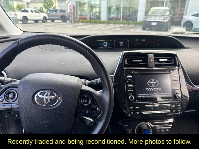 Used 2022 Gray Toyota LE image 4
