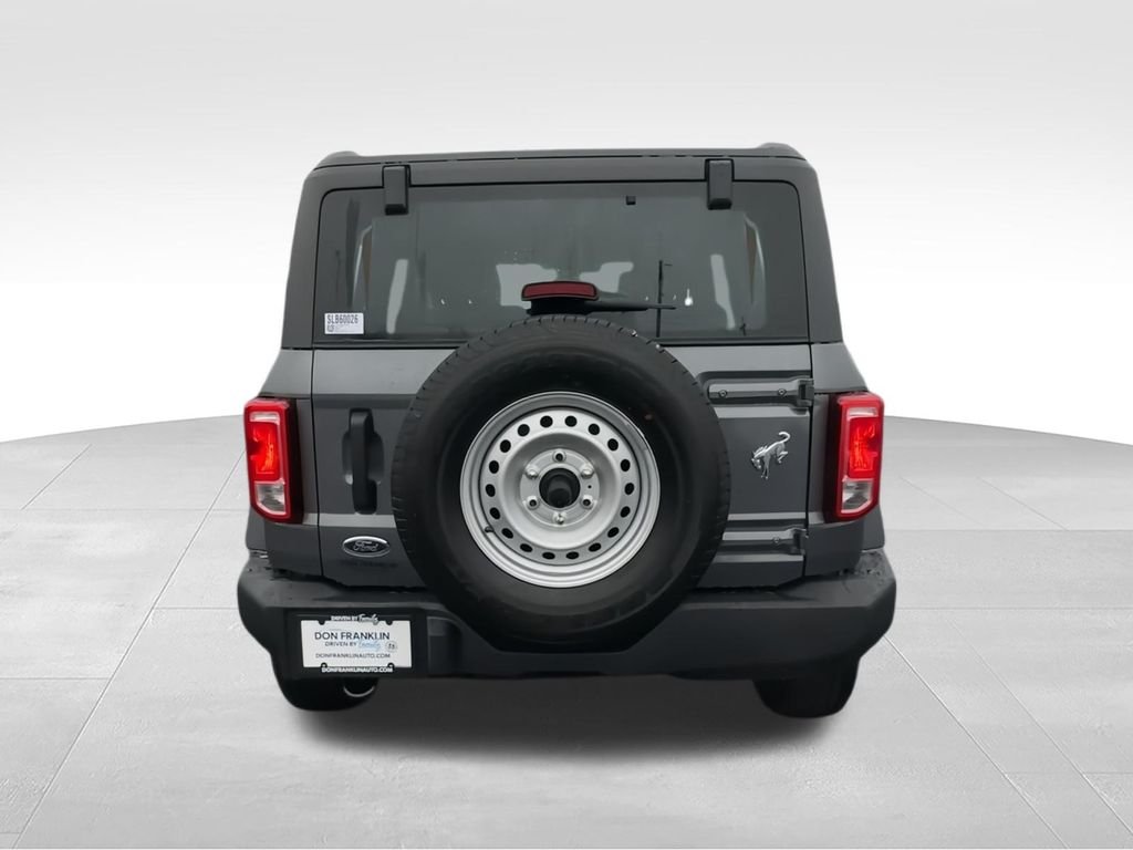 New 2025 Carbonized Gray Metallic Ford Base image 7