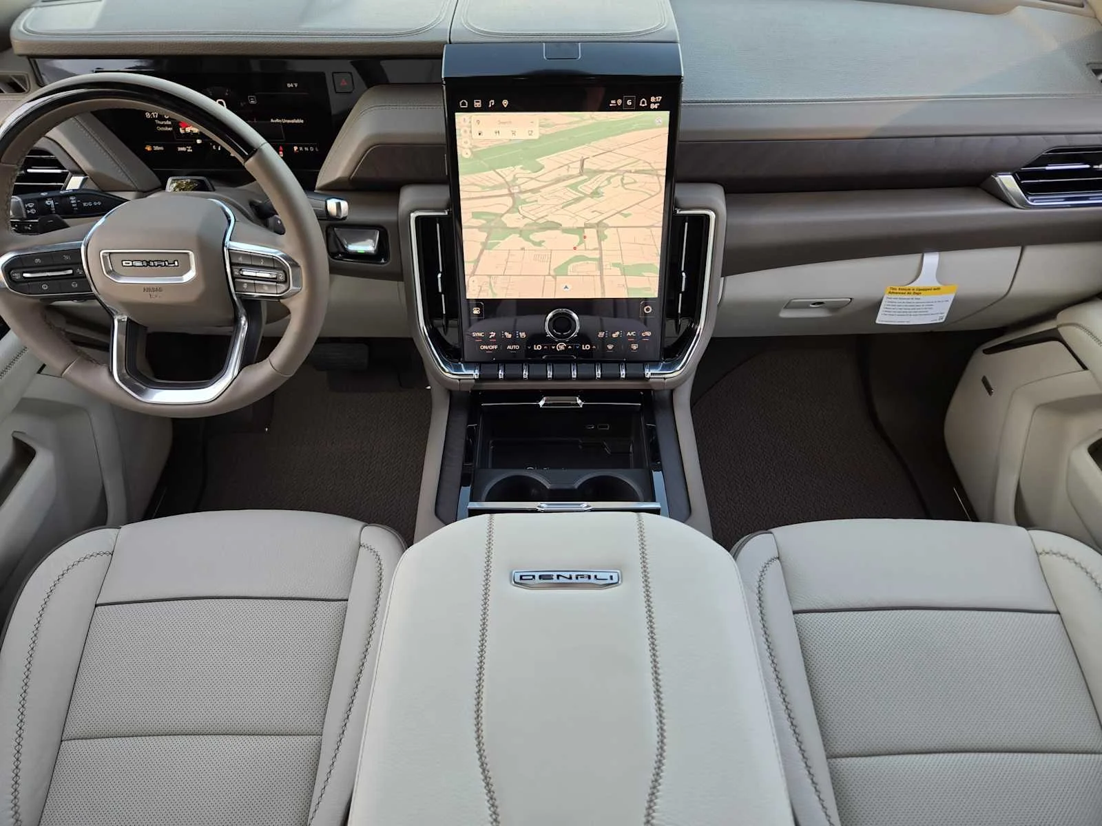 2027 GMC Yukon Denali - Photo 17