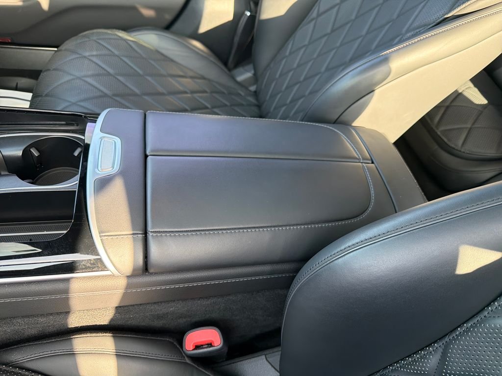 Used 2021 Silver Mercedes-Benz S 580 image 26
