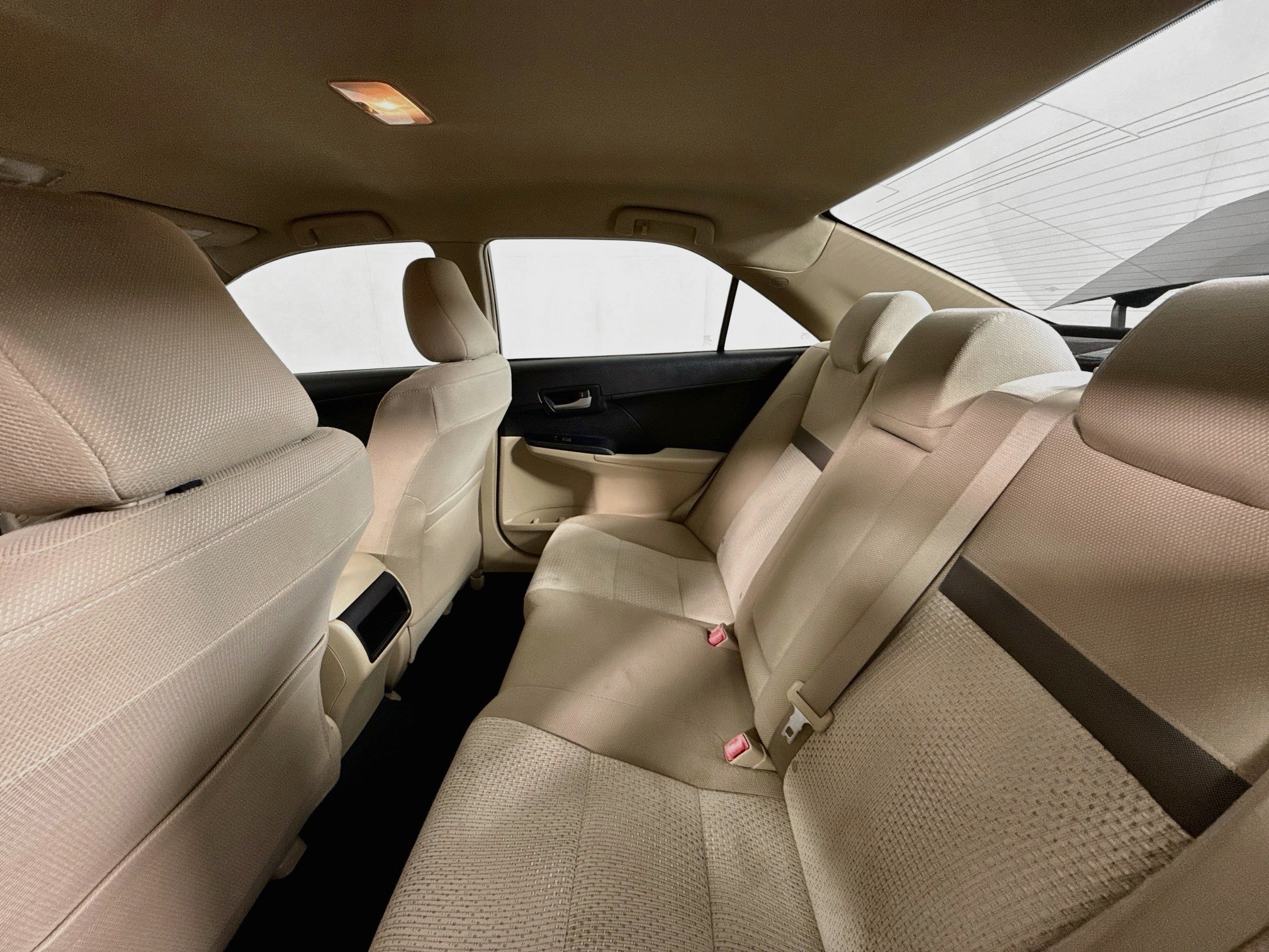 Used 2014 Creme Brulee Mica Toyota LE image 22