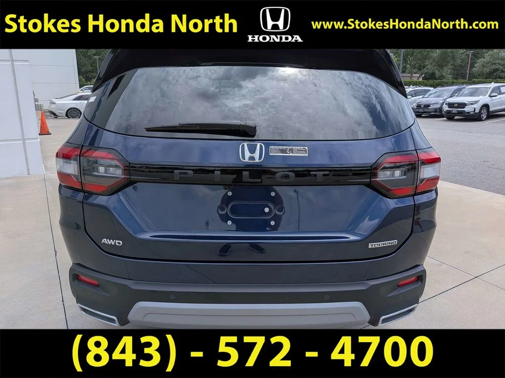 Used 2025 Blue Honda Touring image 10