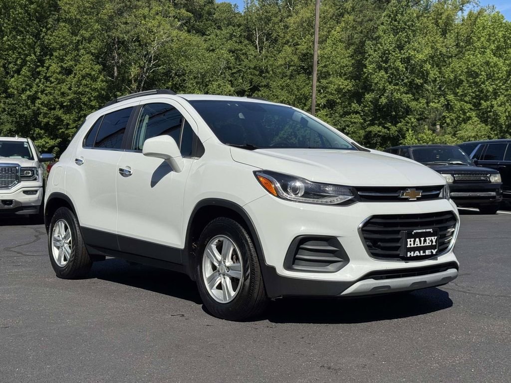 Used 2020 White Chevrolet LT image 2