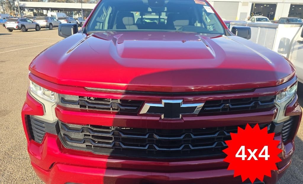 Used 2022 Red Chevrolet RST image 6