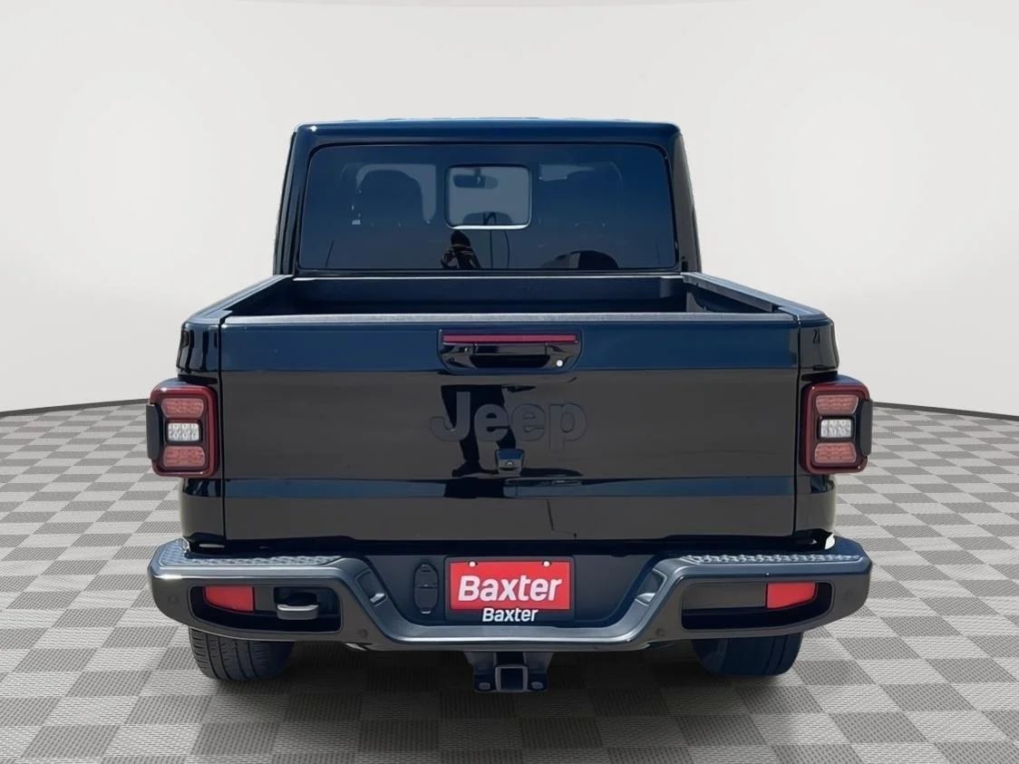 Used 2023 Black Clearcoat Jeep High Altitude image 10