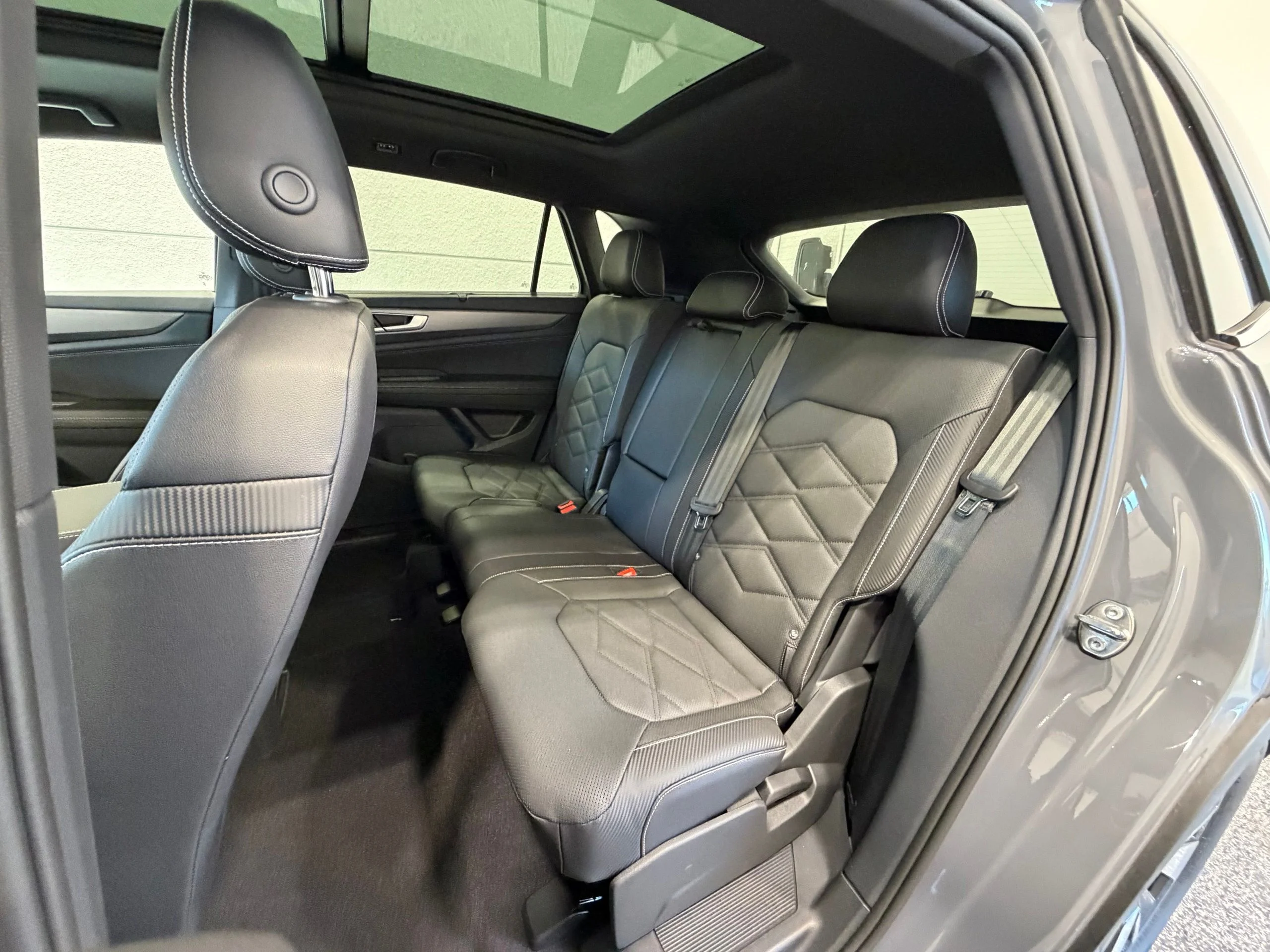 New 2026 Gray Volkswagen 2.0T SE w/Technology image 22