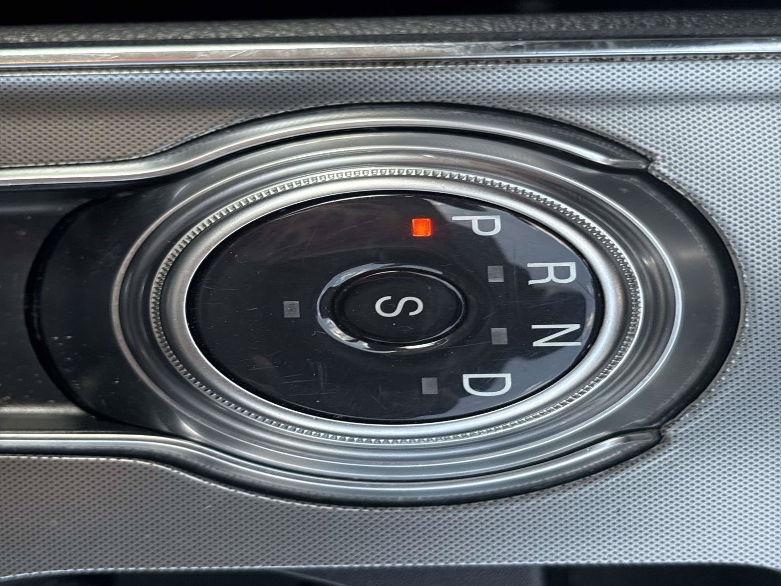 2024 Ford Edge Titanium - Photo 23