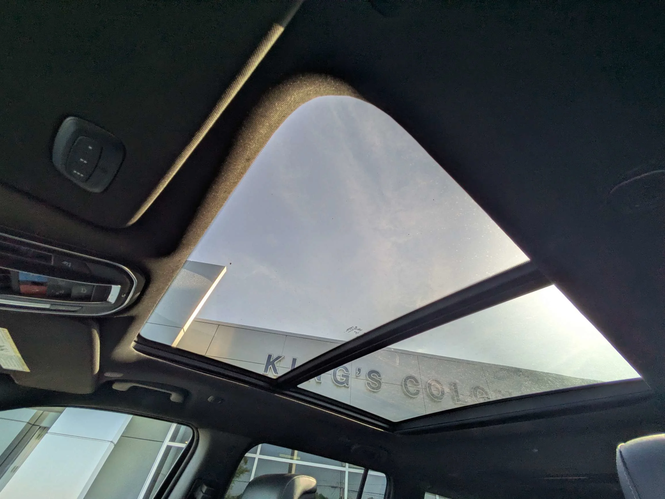 Certified Used 2022 Bright White Clearcoat Jeep Series III w/Leather Quad Buckets, Panoramic Moonroof, 10.25 Screen, & 3rd Row Seat image 22
