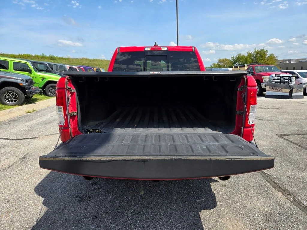 Used 2019 Red Ram Big Horn/Lone Star image 29