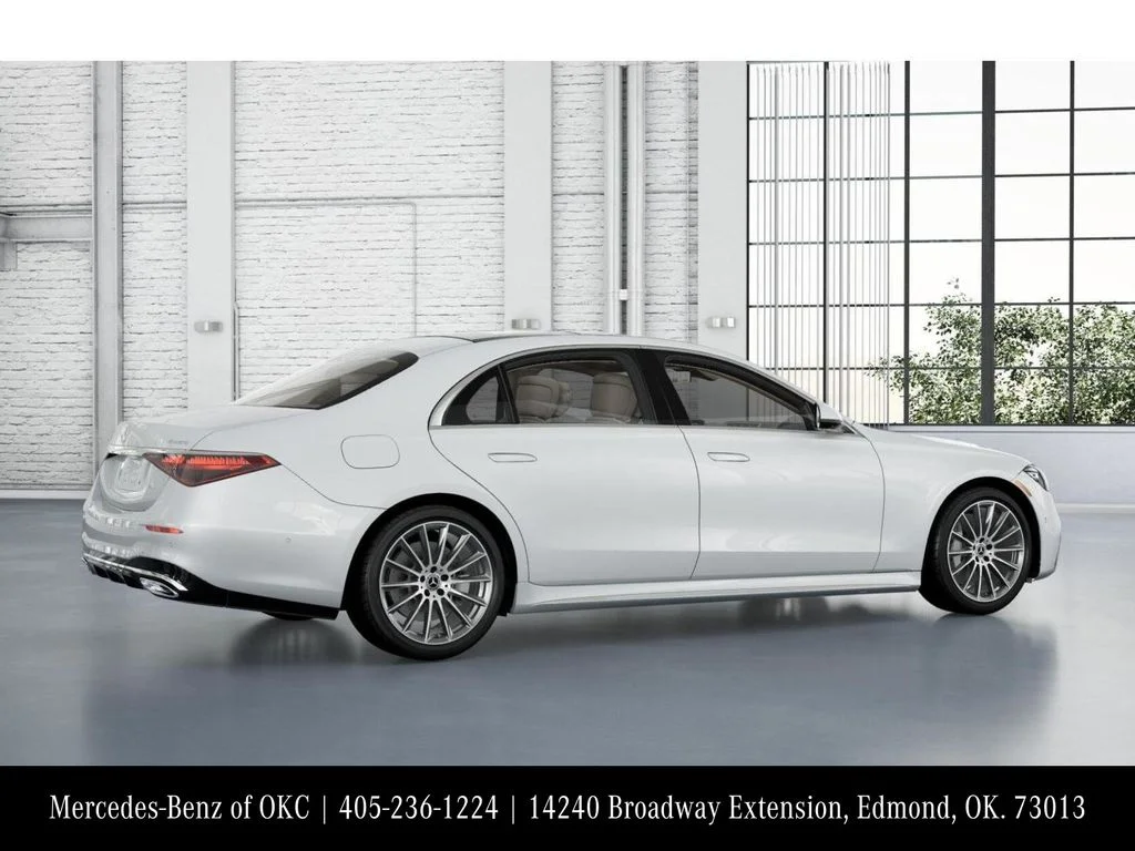 New 2026 White Mercedes-Benz S 500 image 19