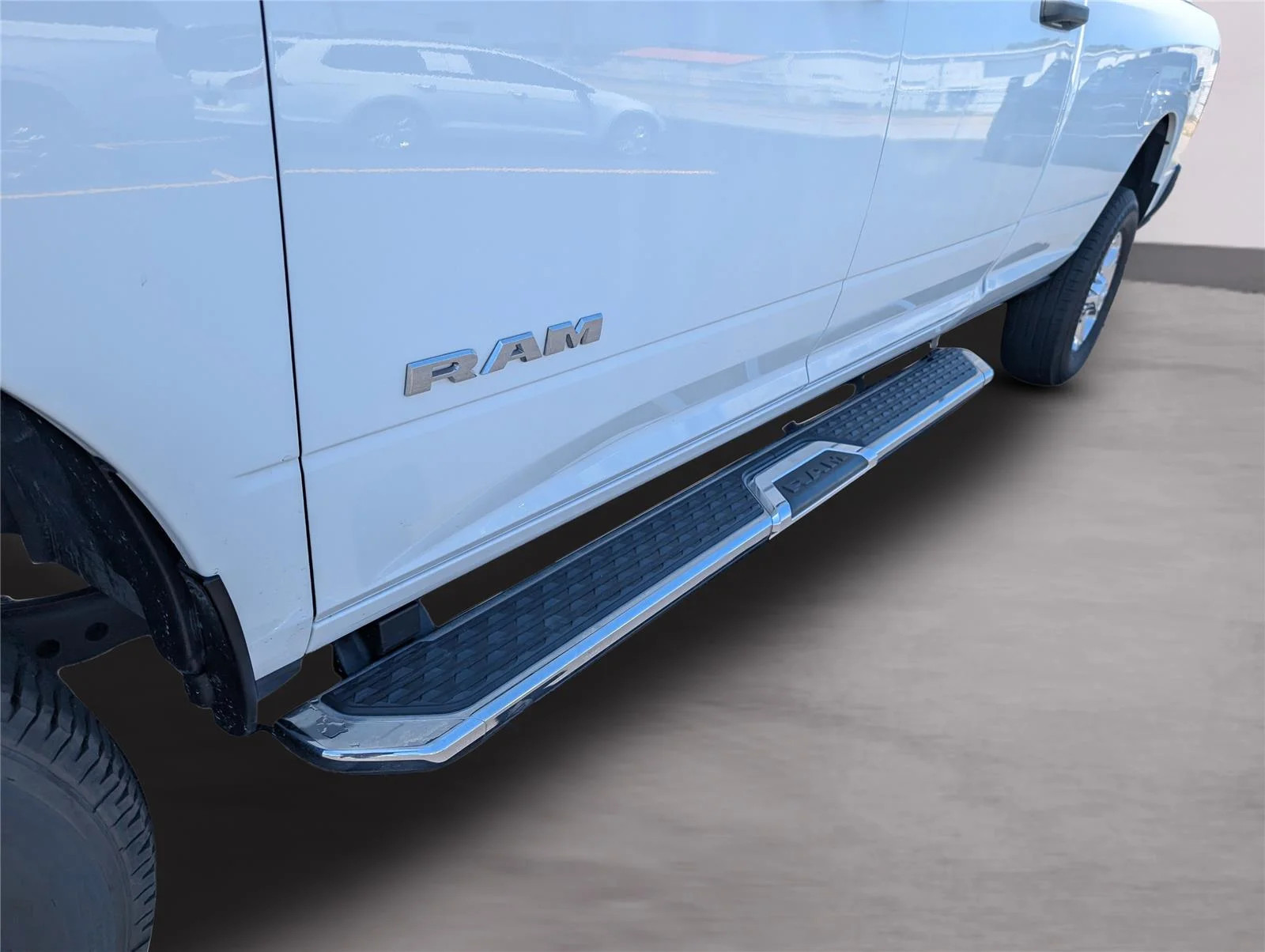 Used 2024 Bright White Clearcoat Ram Big Horn image 35