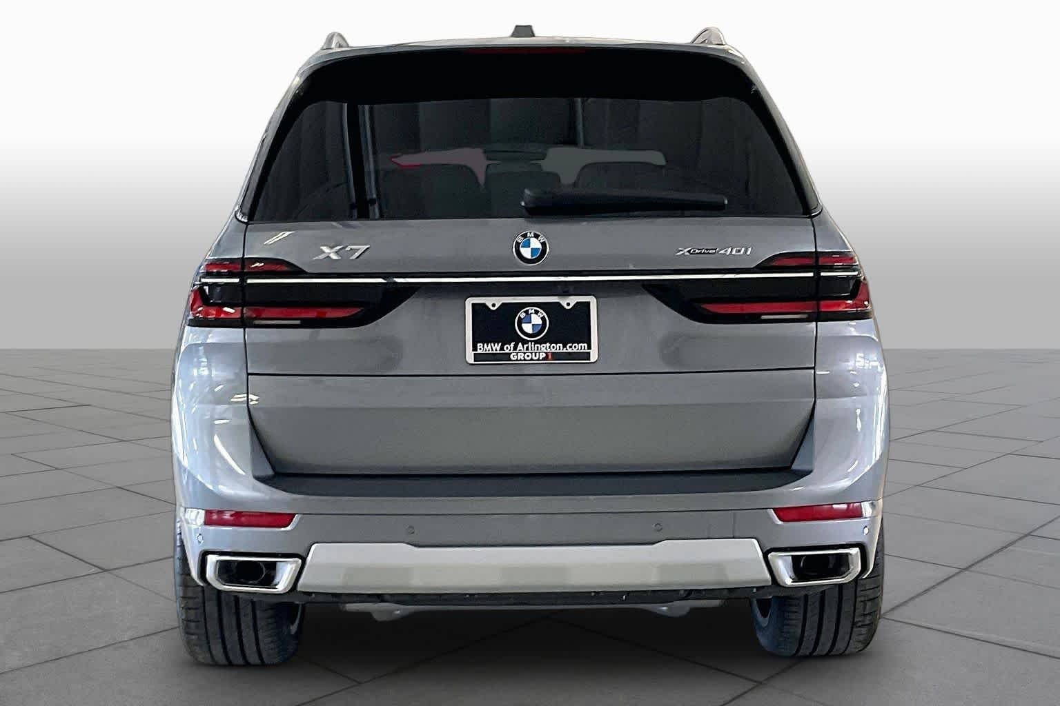 New 2027 Skyscraper Grey Metallic BMW xDrive40i image 4