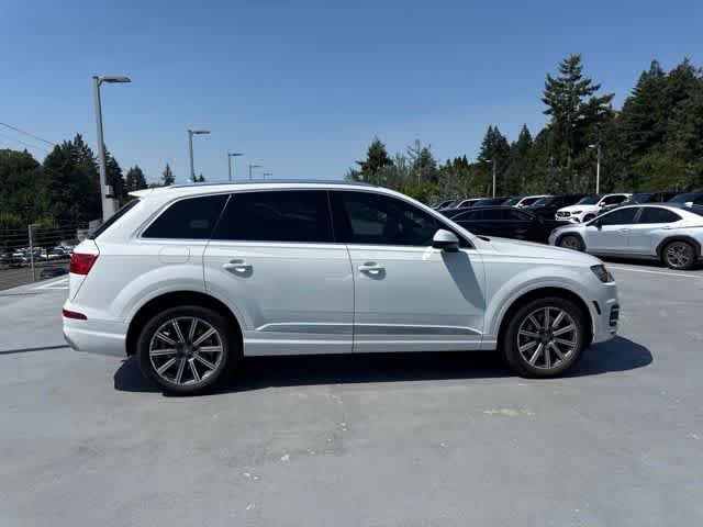 Used 2018  Audi Prestige image 4