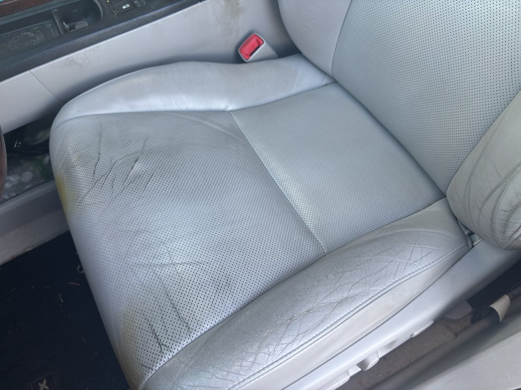 Used 2012 Tungsten Pearl Lexus Base image 8